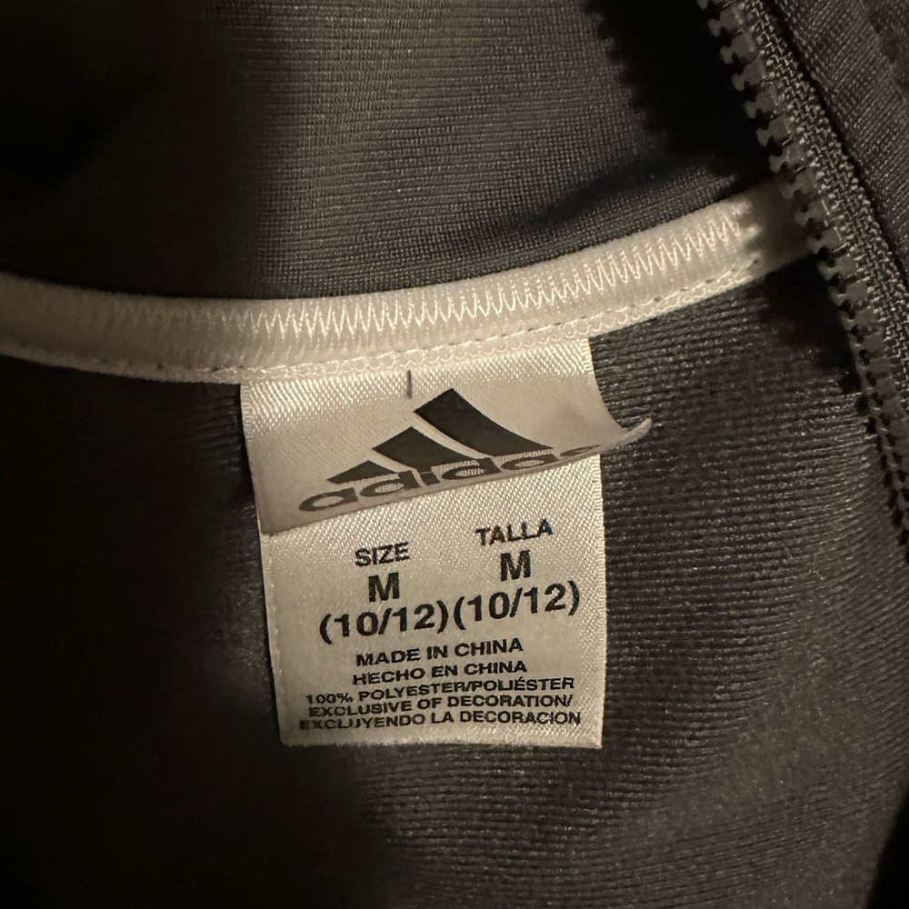 Boys Adidas grey sweatshirt M 10/12 - Picture 3 of 3